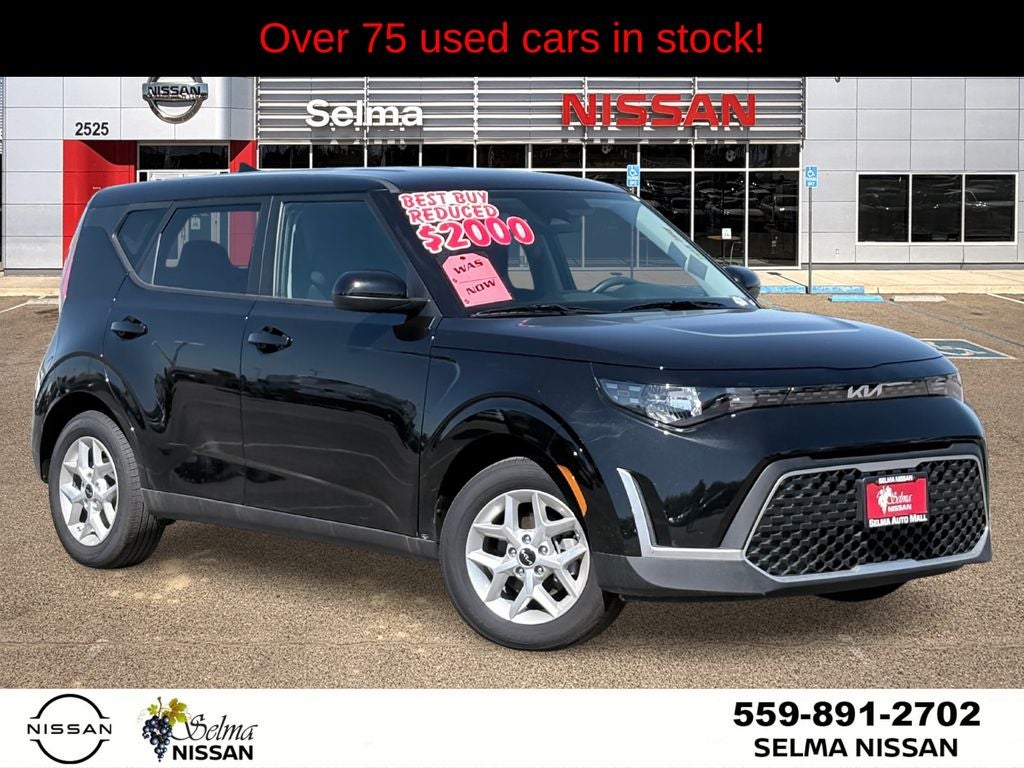 2025 Kia Soul S in Black — front three-quarter view
